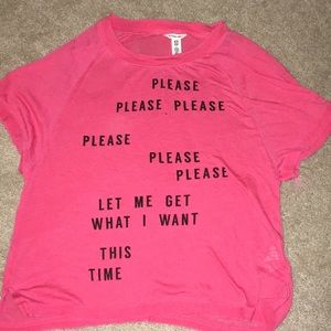 Super soft T-shirt never worn